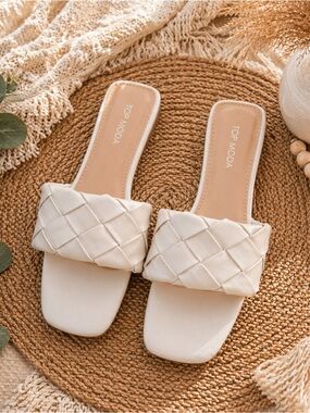 Top Moda Woven Slide Sandals Size 9 Ivory Square Toe